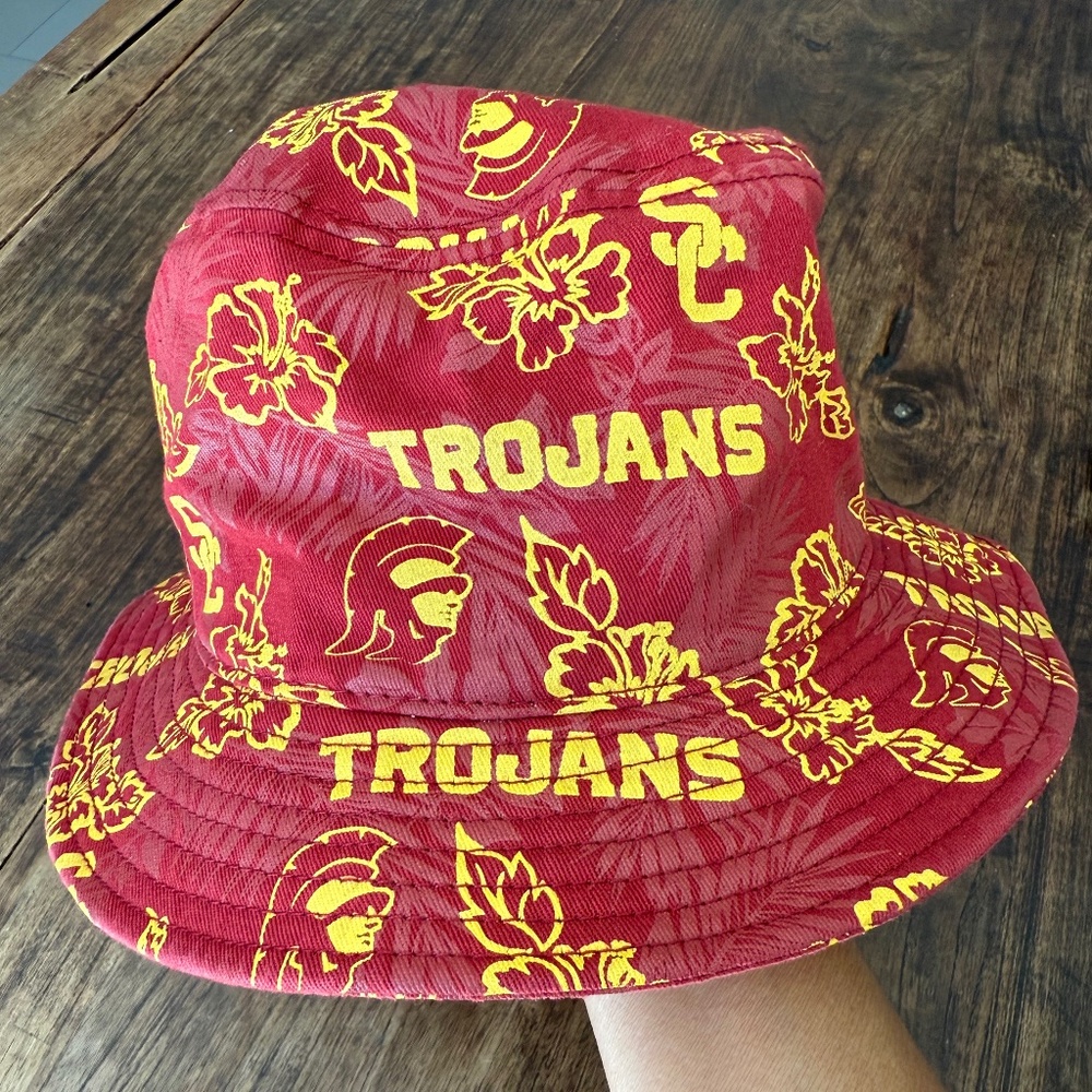USC Trojans x Reyn Spooner hat NWT Large